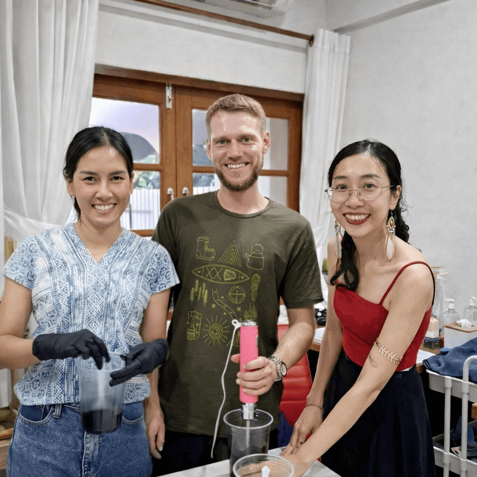 Advanced Cold Process Soap Masterclass (Herbal + Recipe Design) 1