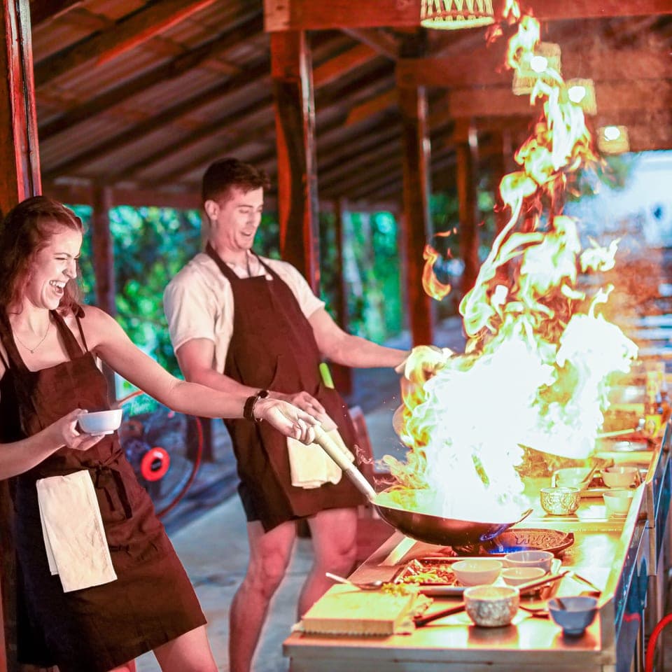 HALF-DAY COOKING COURSE at a Thai Cooking Farm : Chiang Mai 1