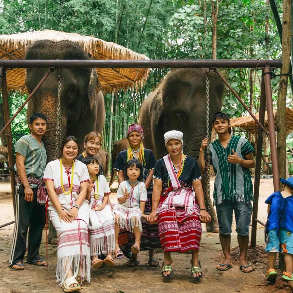 Kerchor Karen Community Elephants : Half day elephant 1