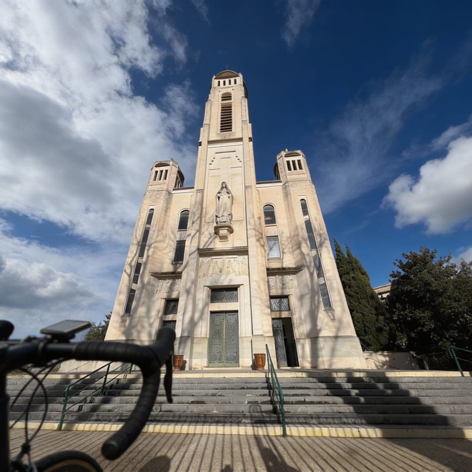 Montpellier: Guided Electric Bike Tour – Unusual & Secret Places 1