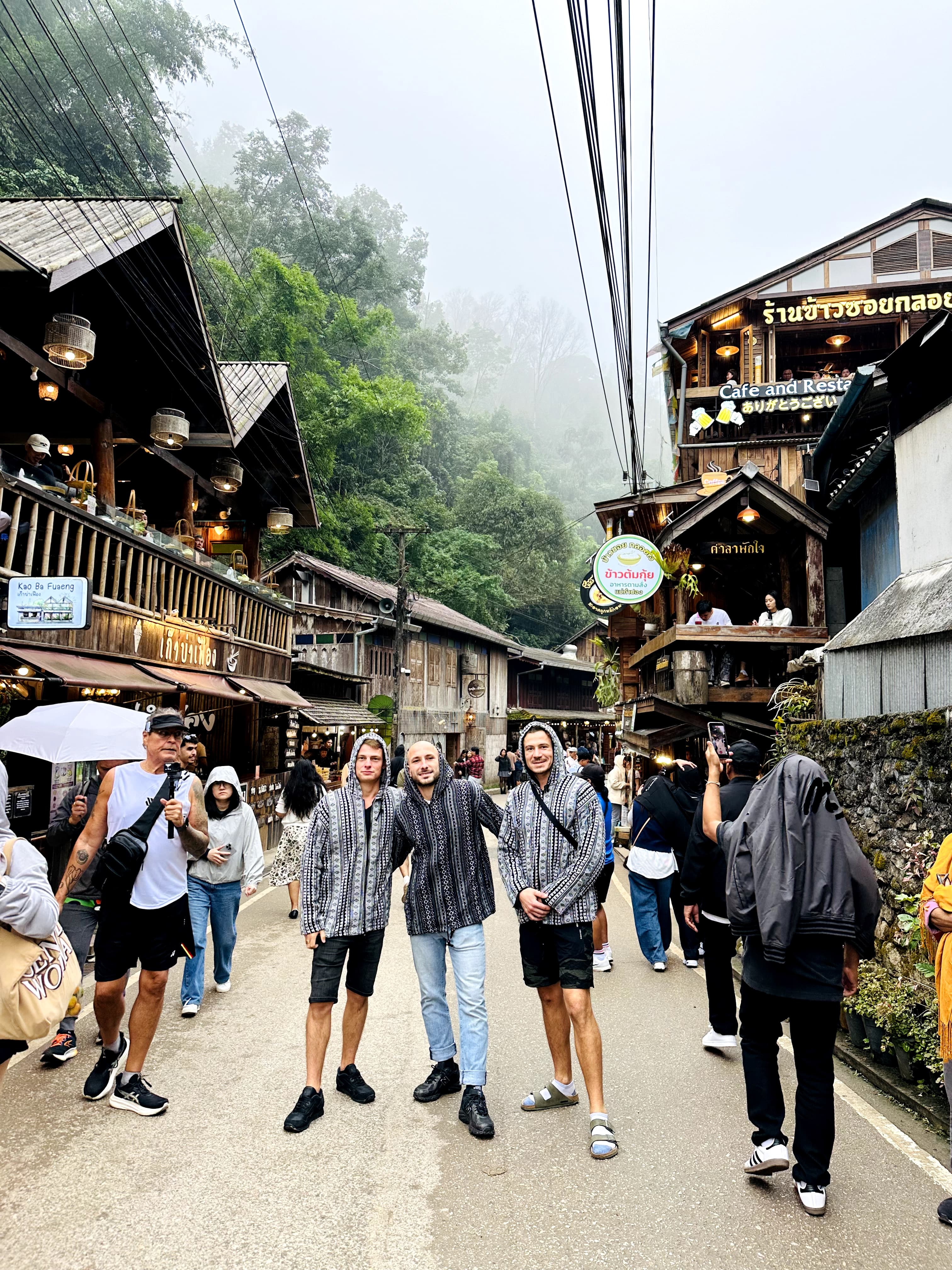 Mae Kampong Village, Waterfall & The Giant Treehouse Café