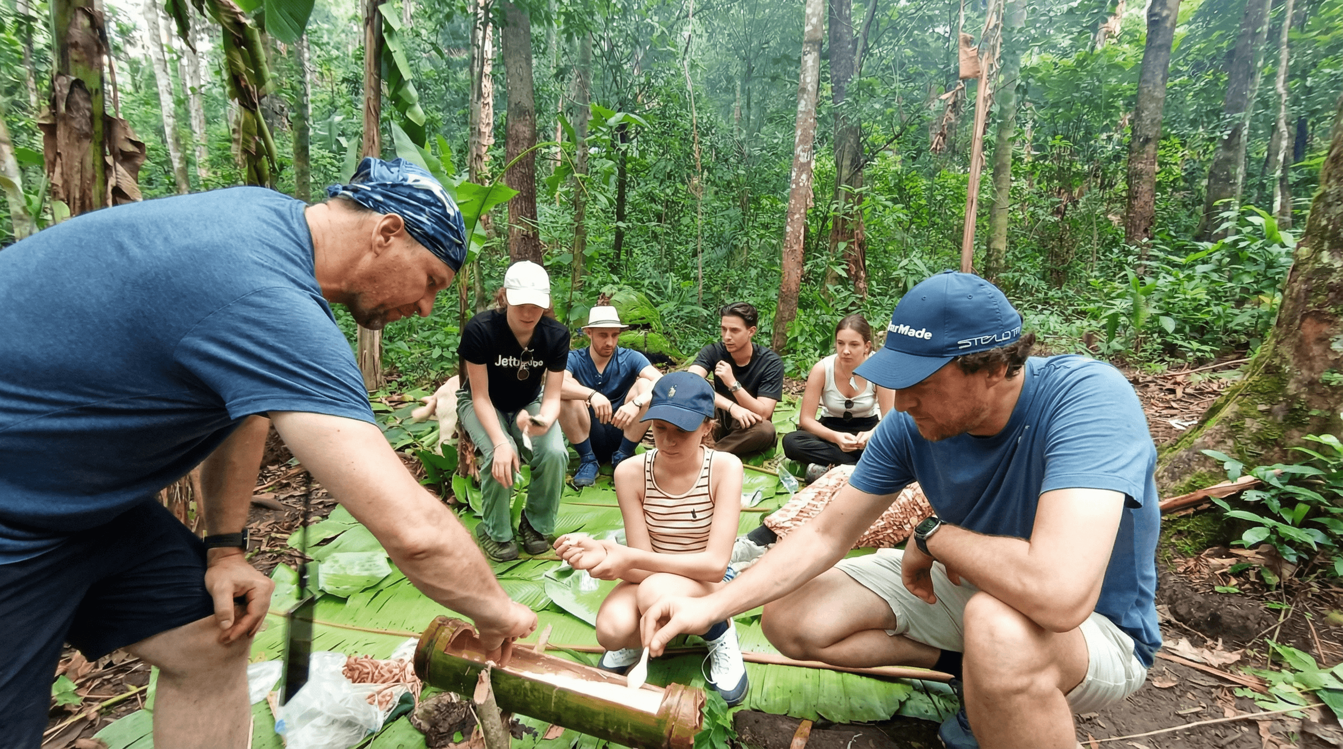 Into the real jungle NON TOURIST : Mae Jam area (One Day Trip)