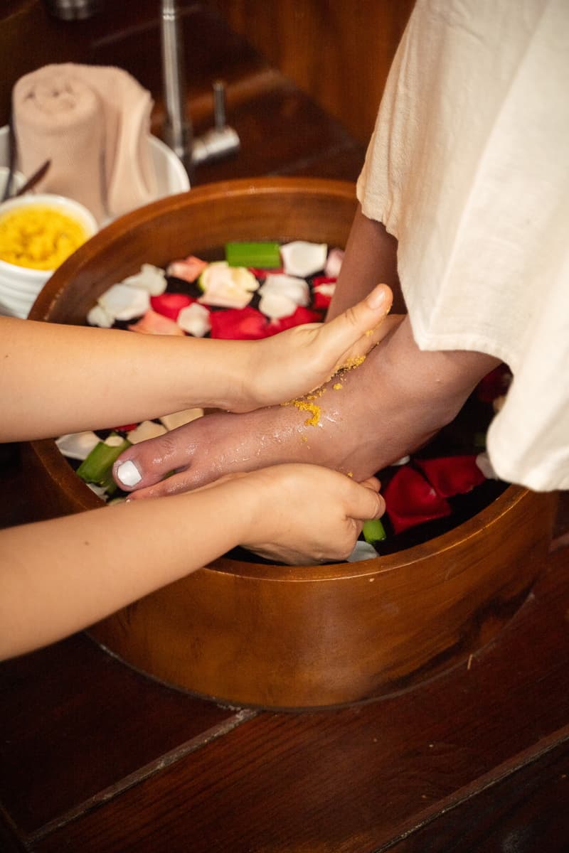 Foot Scrub and Foot Massage